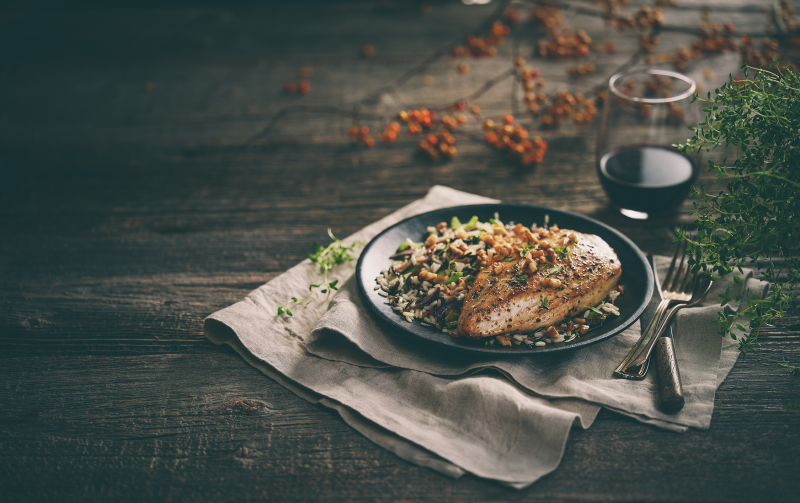 chicken-with-wild-rice-and-fig-pilaf-plated
