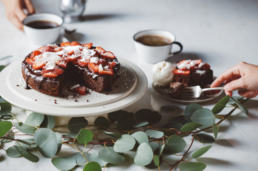 Chocolate Cake with Strawberries